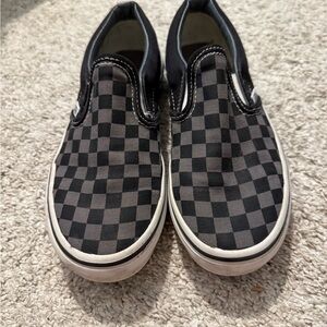 Vans- Kids Black& Gray Checkered Slip-On Shoes-Size 3-Excellent Used Condition
